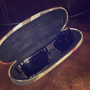 Burberry sunglasses